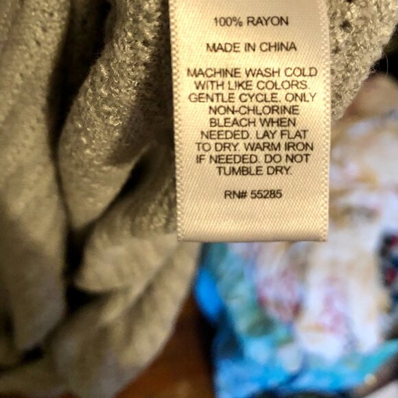 Express Knit Scoop Neck Long Sleeve Shirt, XS - Picture 6 of 7